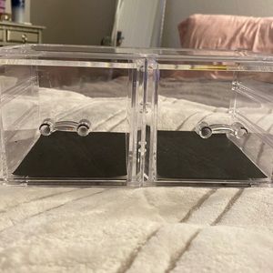 Makeup / jewelry organizer